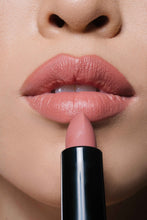 Charger l&#39;image dans la galerie, MUSE Creamy Matte Lipstick